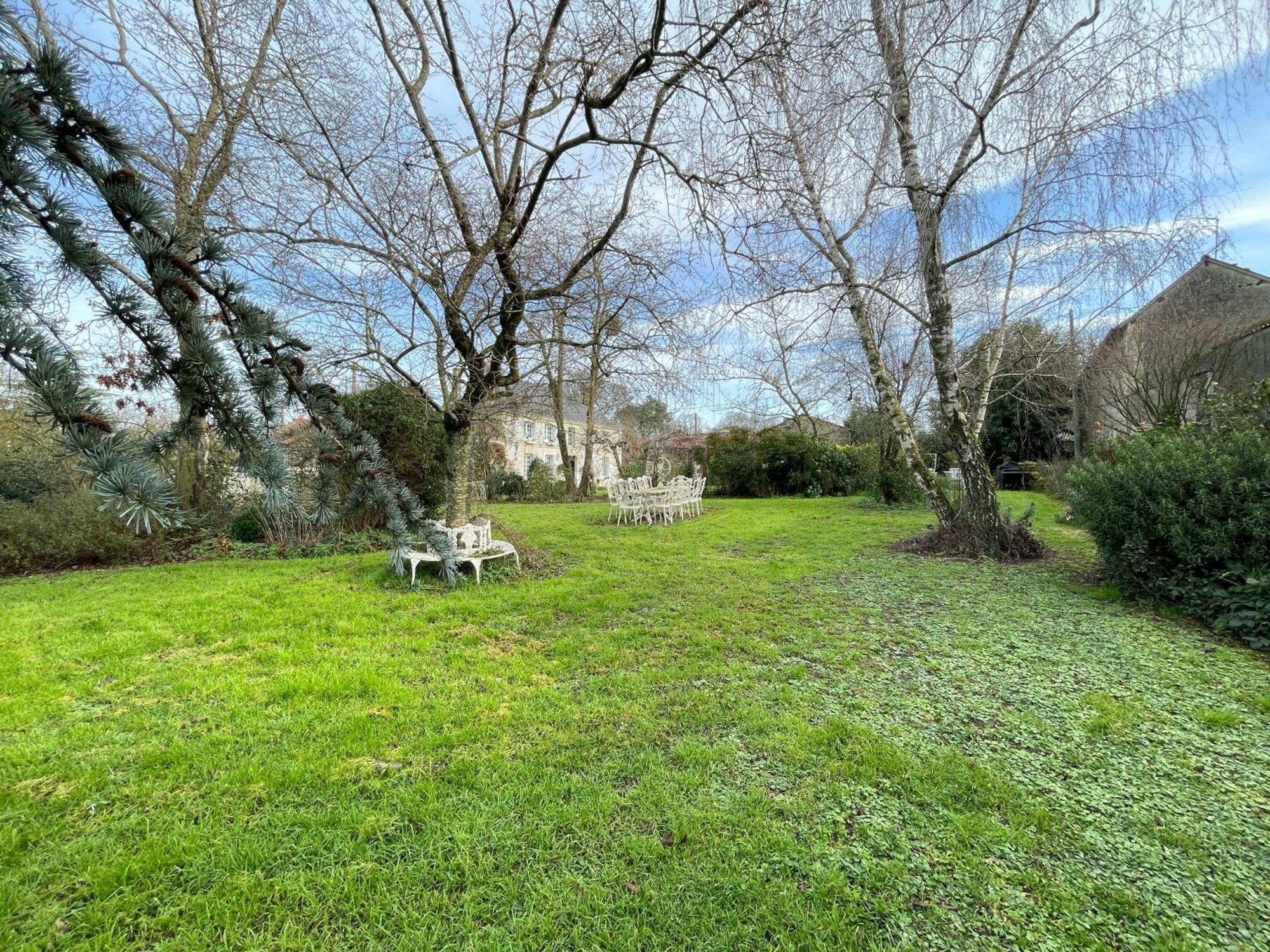 Chambre De Charme Dans Un Jardin De 1500M2 Nueil-sur-Layon Extérieur photo